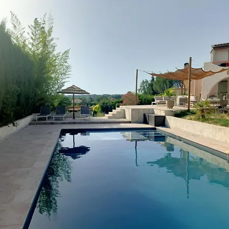 Apartment Calme, Verdure Et Confort!